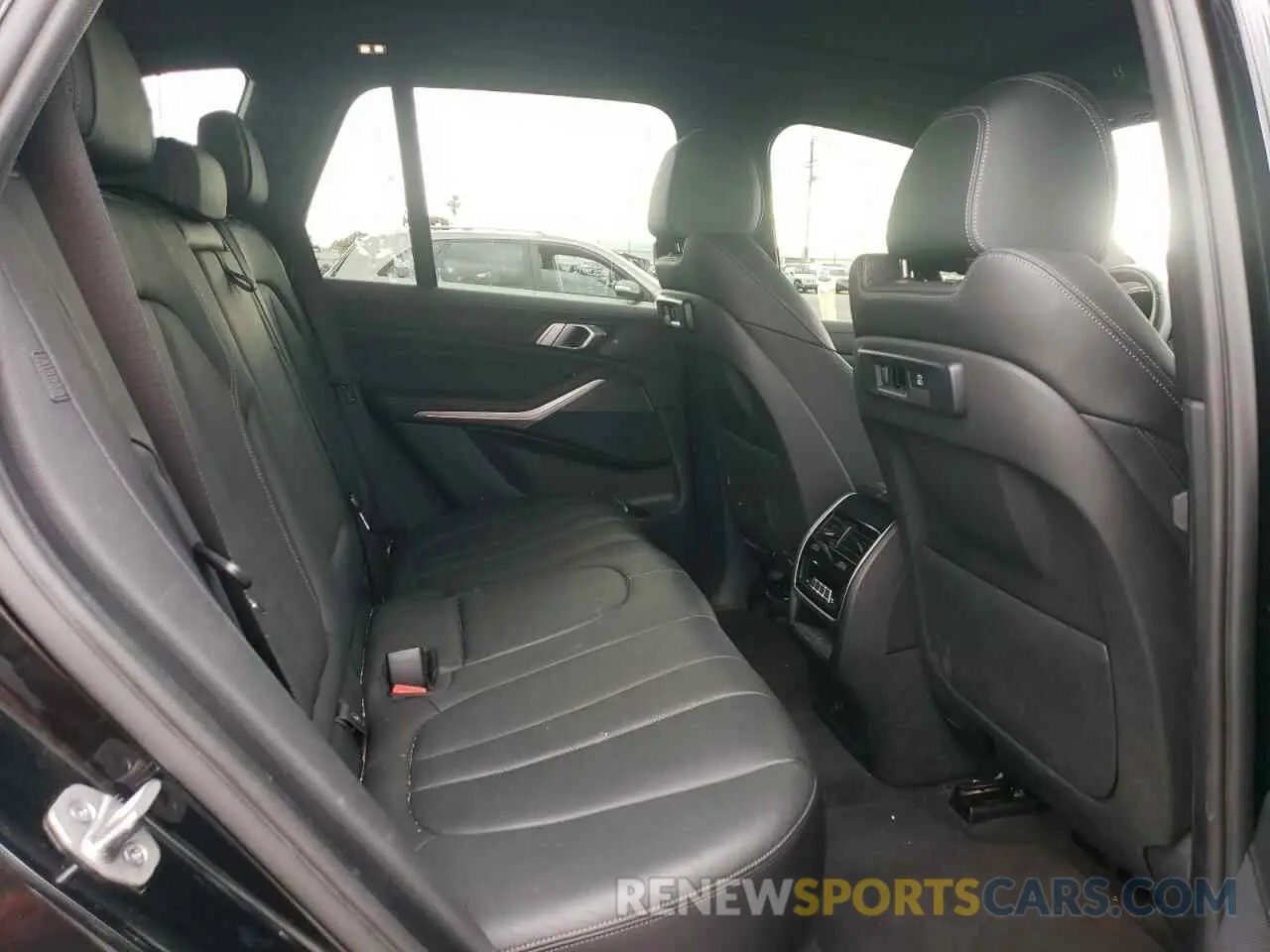 11 fotografías del automóvil dañado 5UXCR4C00M9H16681 BMW X5 2021