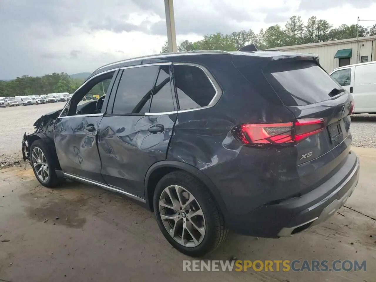 2 fotografías del automóvil dañado 5UXCR4C01M9H07343 BMW X5 2021