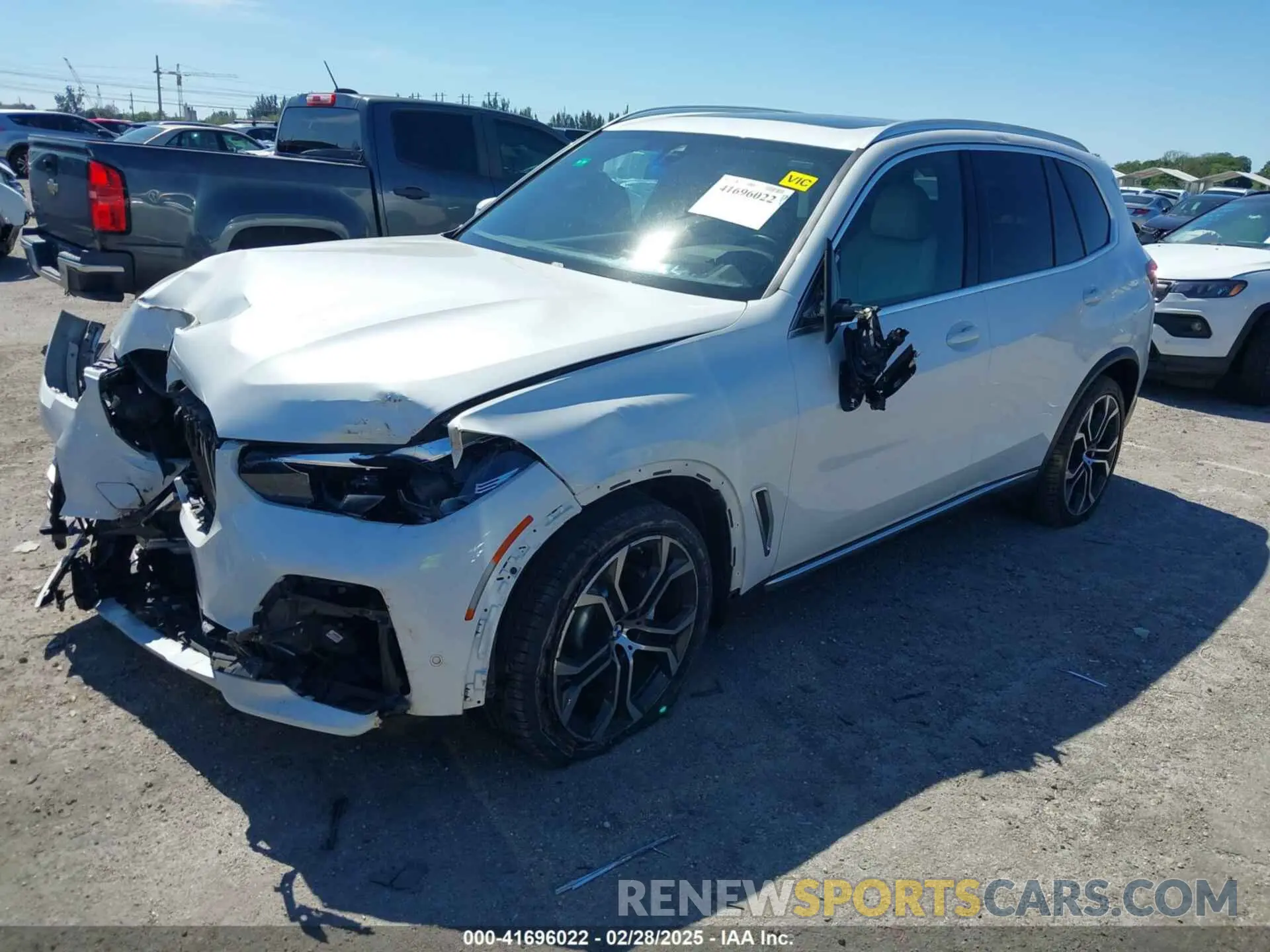 2 fotografías del automóvil dañado 5UXCR4C02M9G34810 BMW X5 2021