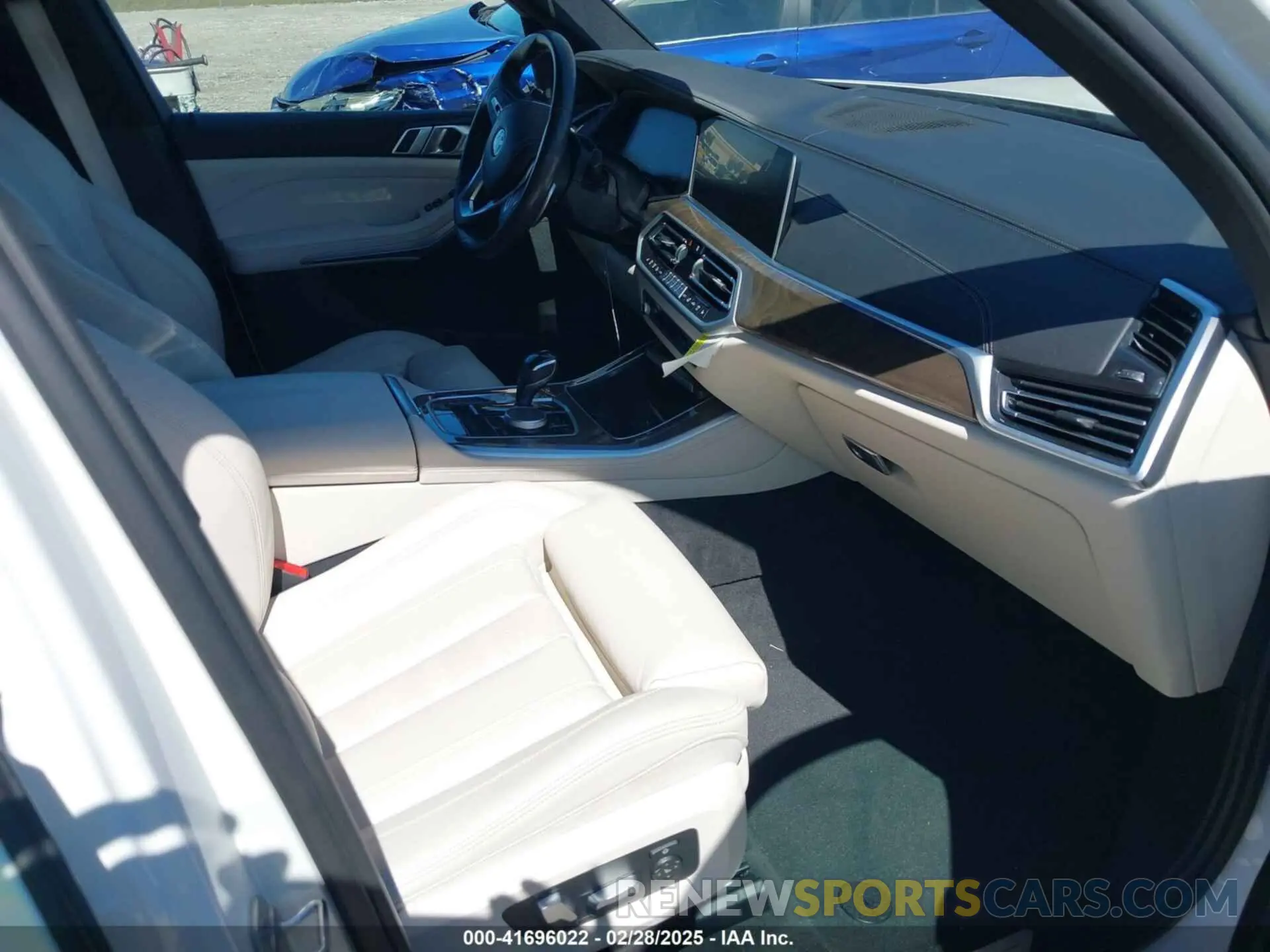 5 fotografías del automóvil dañado 5UXCR4C02M9G34810 BMW X5 2021