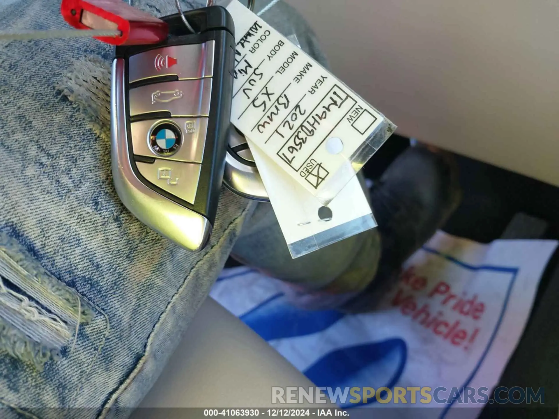 11 fotografías del automóvil dañado 5UXCR4C03M9H03567 BMW X5 2021