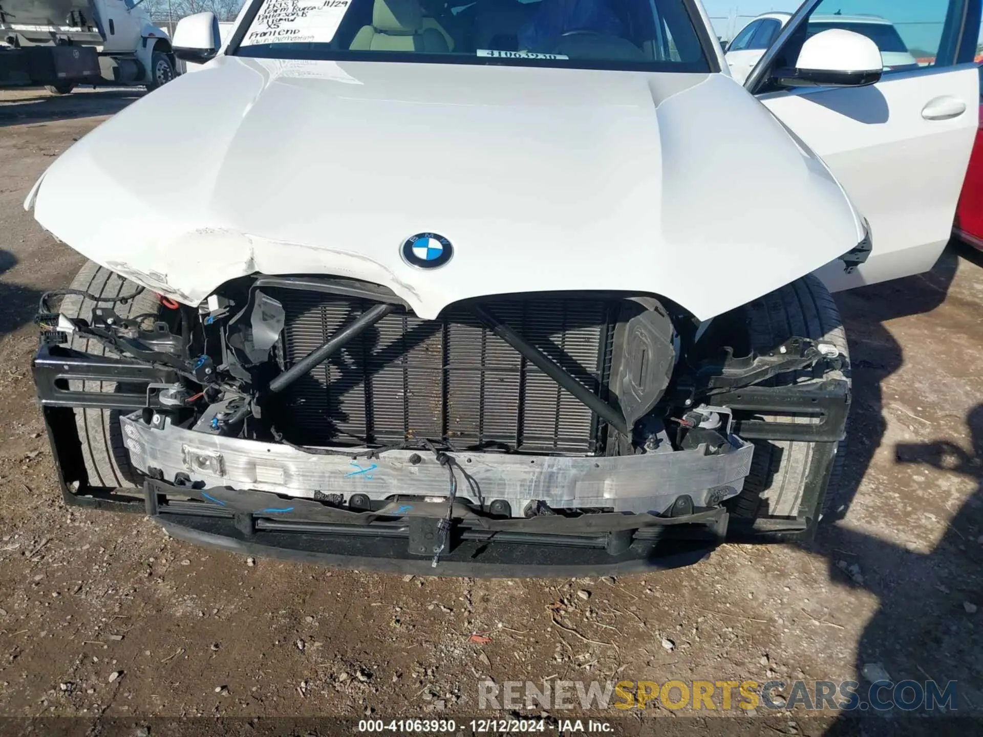 6 fotografías del automóvil dañado 5UXCR4C03M9H03567 BMW X5 2021