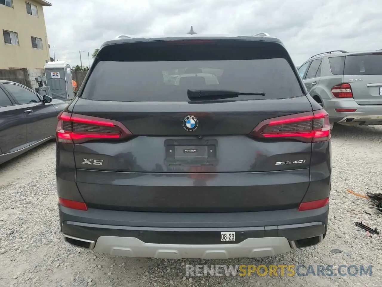 6 fotografías del automóvil dañado 5UXCR4C03M9H08459 BMW X5 2021