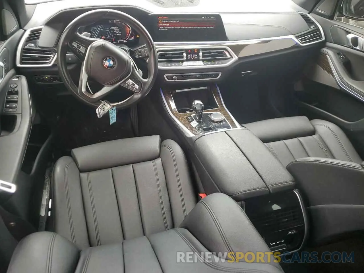 8 fotografías del automóvil dañado 5UXCR4C03M9H08459 BMW X5 2021