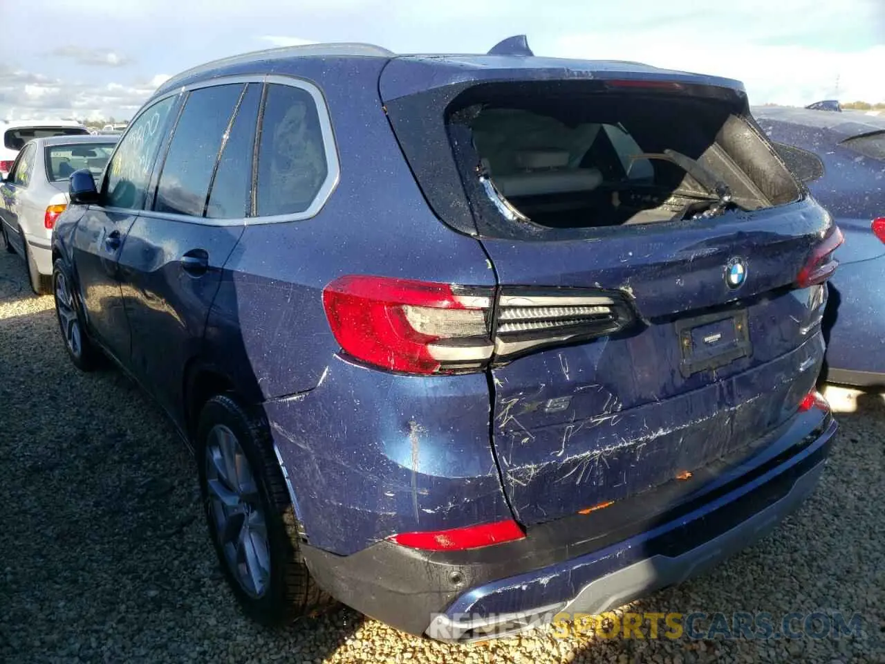 3 fotografías del automóvil dañado 5UXCR4C04M9G37529 BMW X5 2021