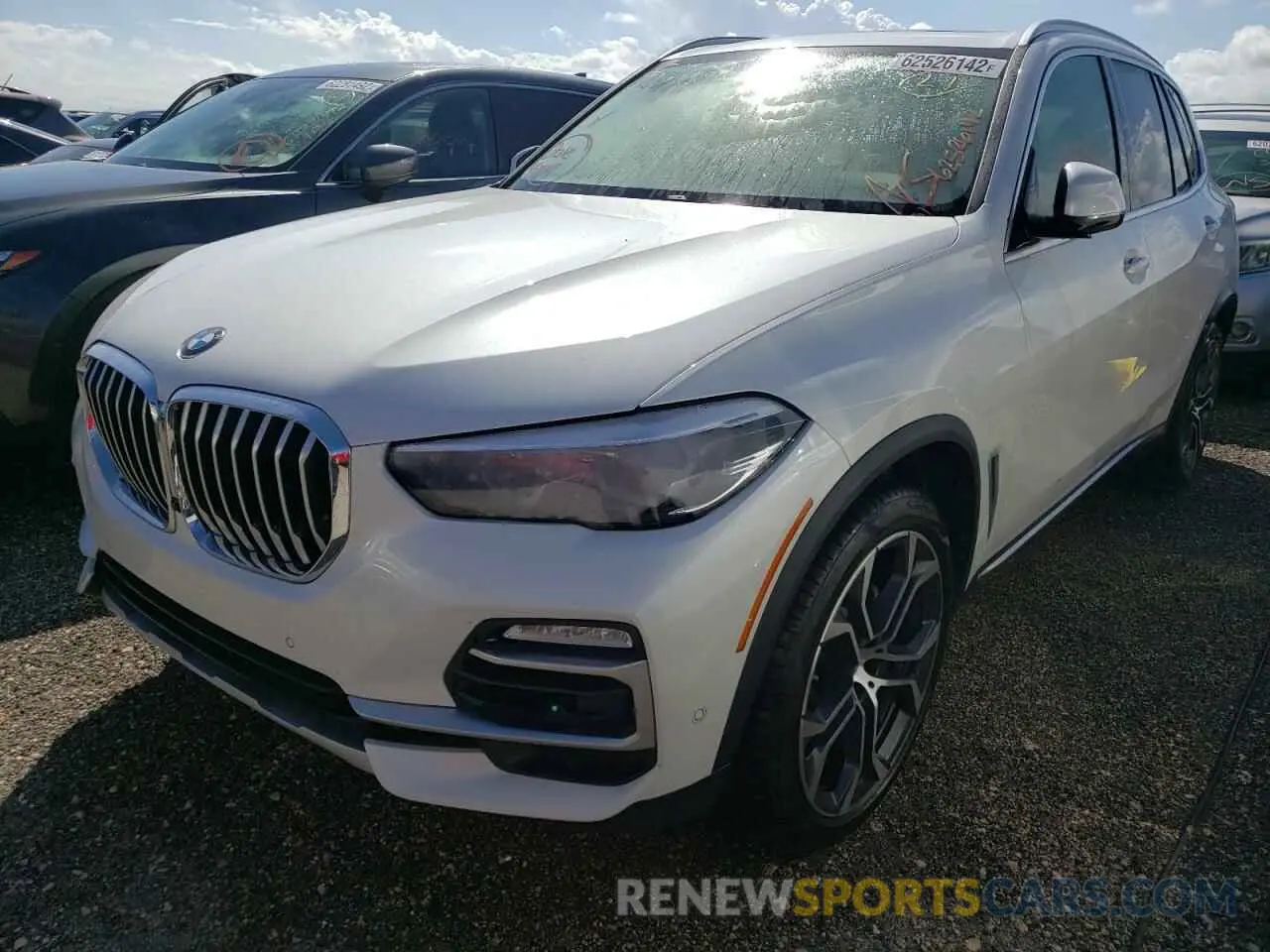 2 fotografías del automóvil dañado 5UXCR4C04M9G77657 BMW X5 2021