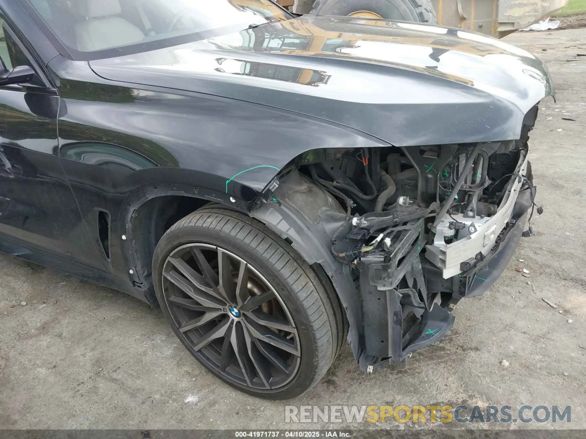 19 fotografías del automóvil dañado 5UXCR4C05M9E09393 BMW X5 2021