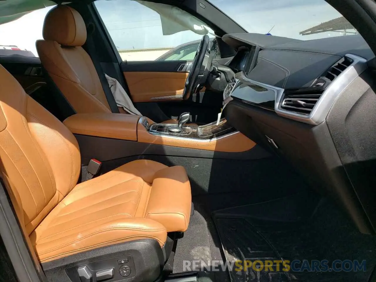 7 fotografías del automóvil dañado 5UXCR4C05M9G60740 BMW X5 2021