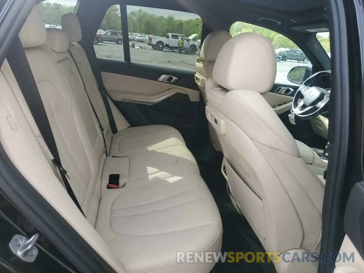 11 fotografías del automóvil dañado 5UXCR4C06M9H52522 BMW X5 2021