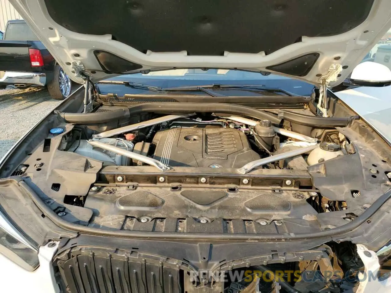14 fotografías del automóvil dañado 5UXCR4C08M9E76084 BMW X5 2021