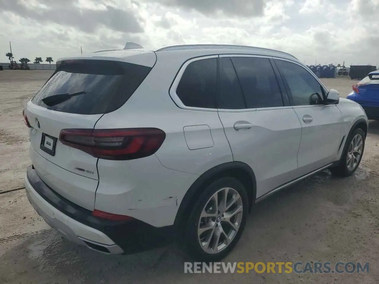 3 fotografías del automóvil dañado 5UXCR4C08M9H03595 BMW X5 2021