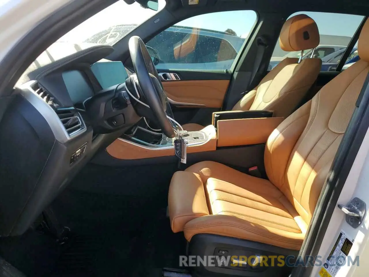 7 fotografías del automóvil dañado 5UXCR4C08M9H03595 BMW X5 2021