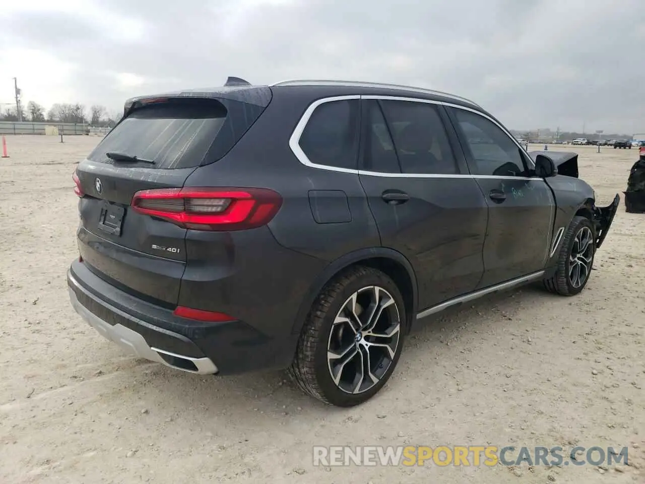 3 fotografías del automóvil dañado 5UXCR4C09M9F79014 BMW X5 2021