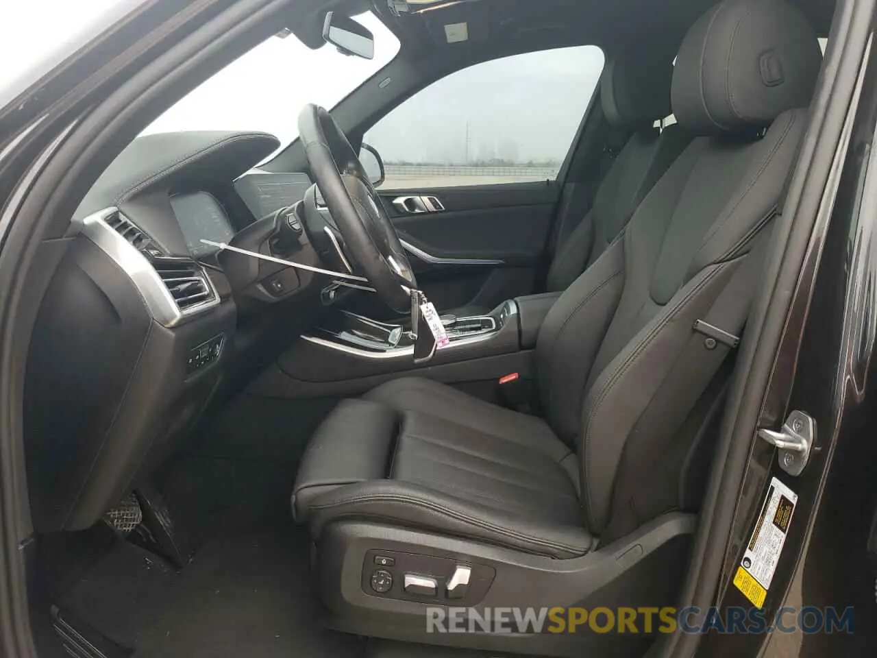 7 fotografías del automóvil dañado 5UXCR4C09M9F79014 BMW X5 2021