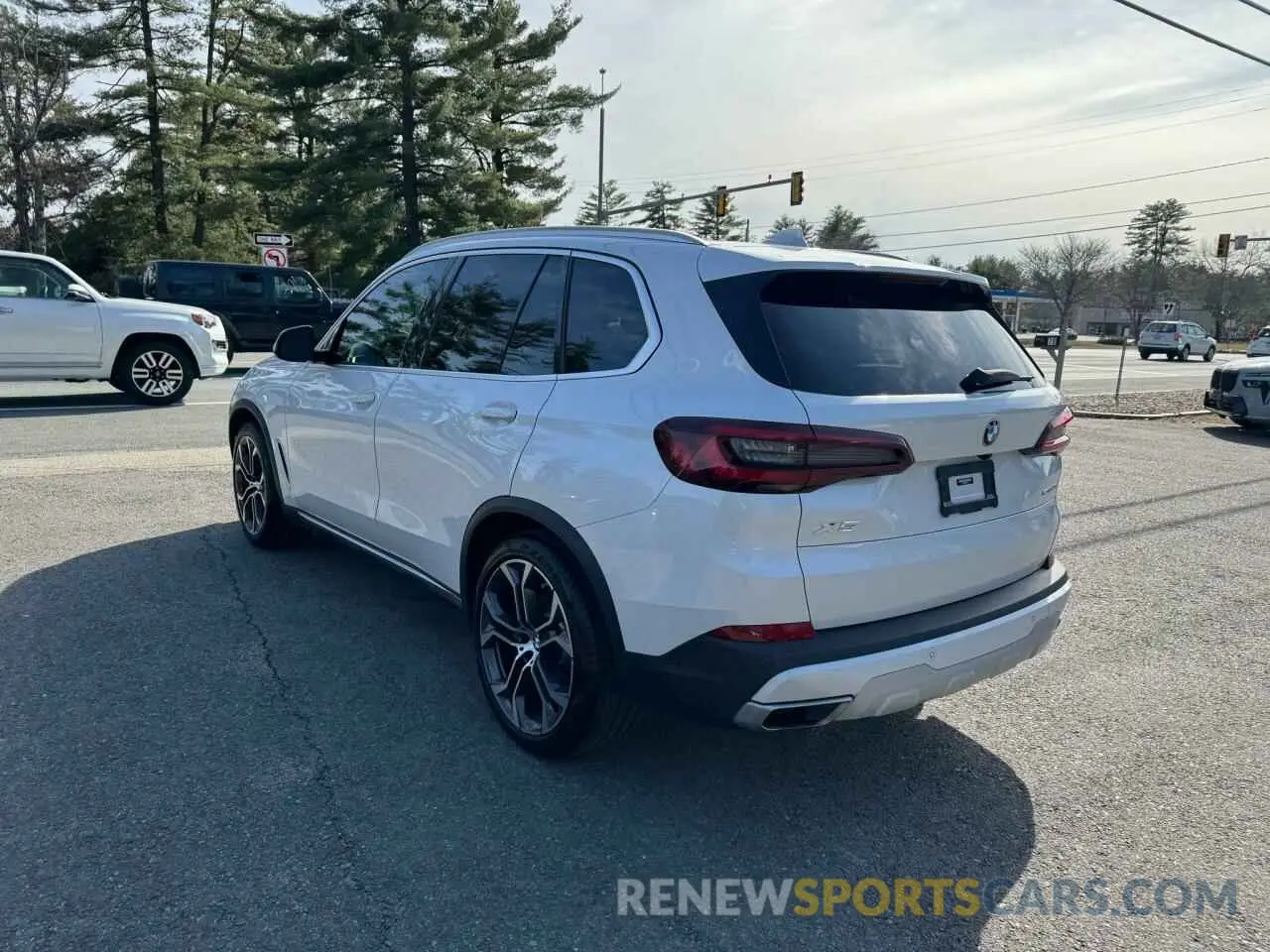 4 fotografías del automóvil dañado 5UXCR4C0XM9F15287 BMW X5 2021