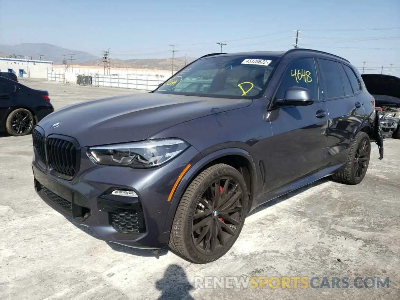 2 fotografías del automóvil dañado 5UXCR4C0XM9H27655 BMW X5 2021