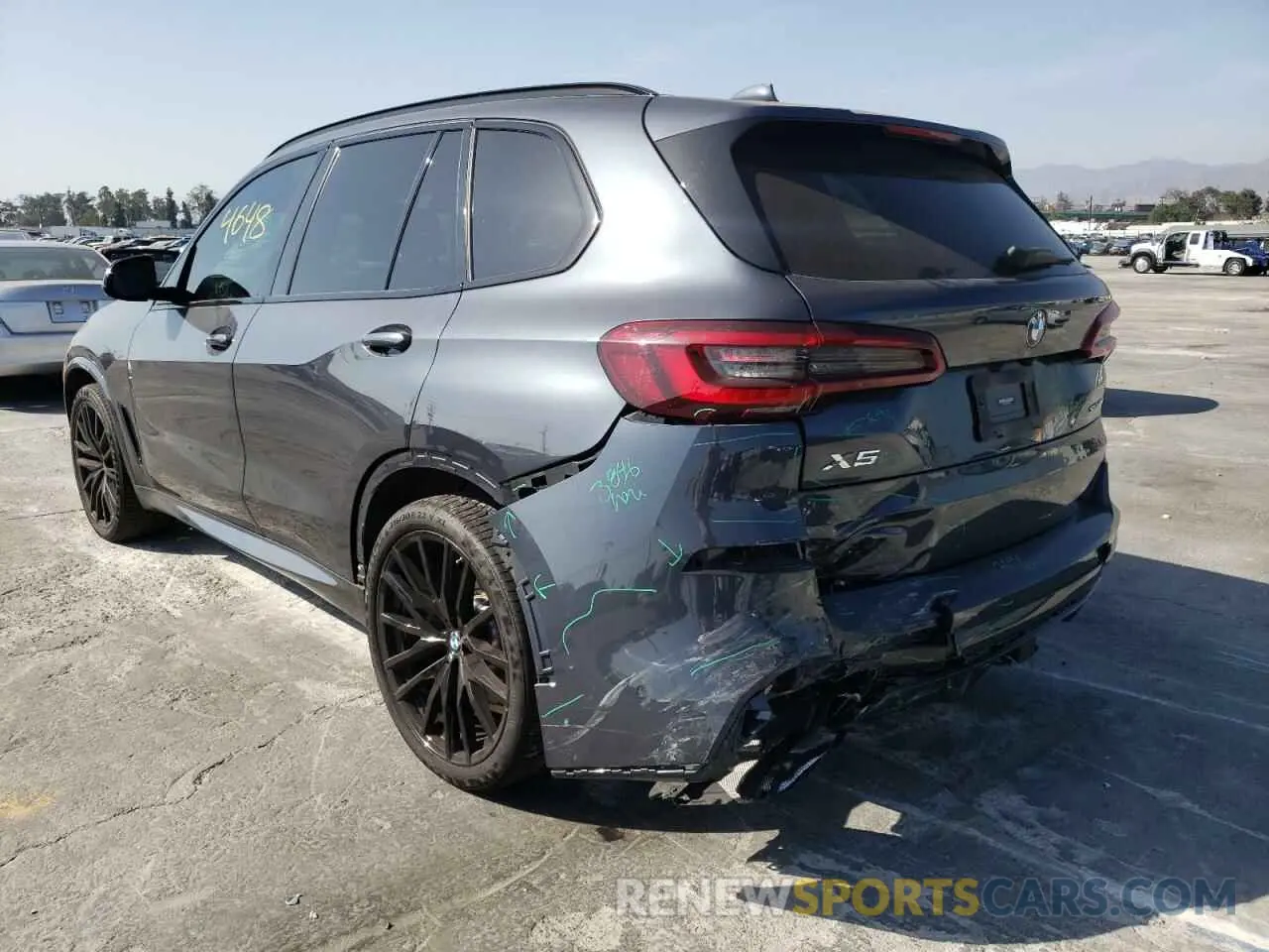 3 fotografías del automóvil dañado 5UXCR4C0XM9H27655 BMW X5 2021
