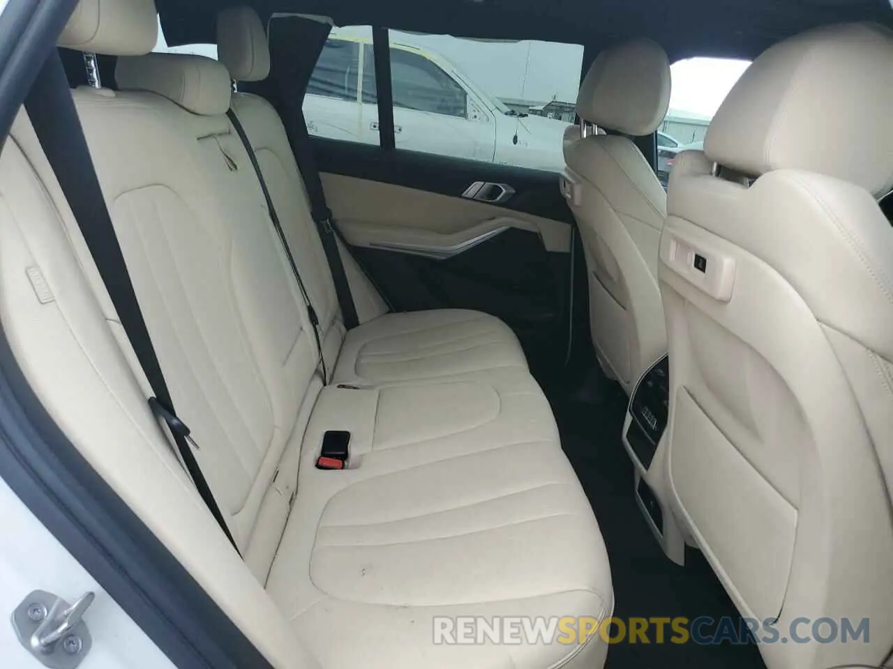 11 fotografías del automóvil dañado 5UXCR4C0XM9H39322 BMW X5 2021