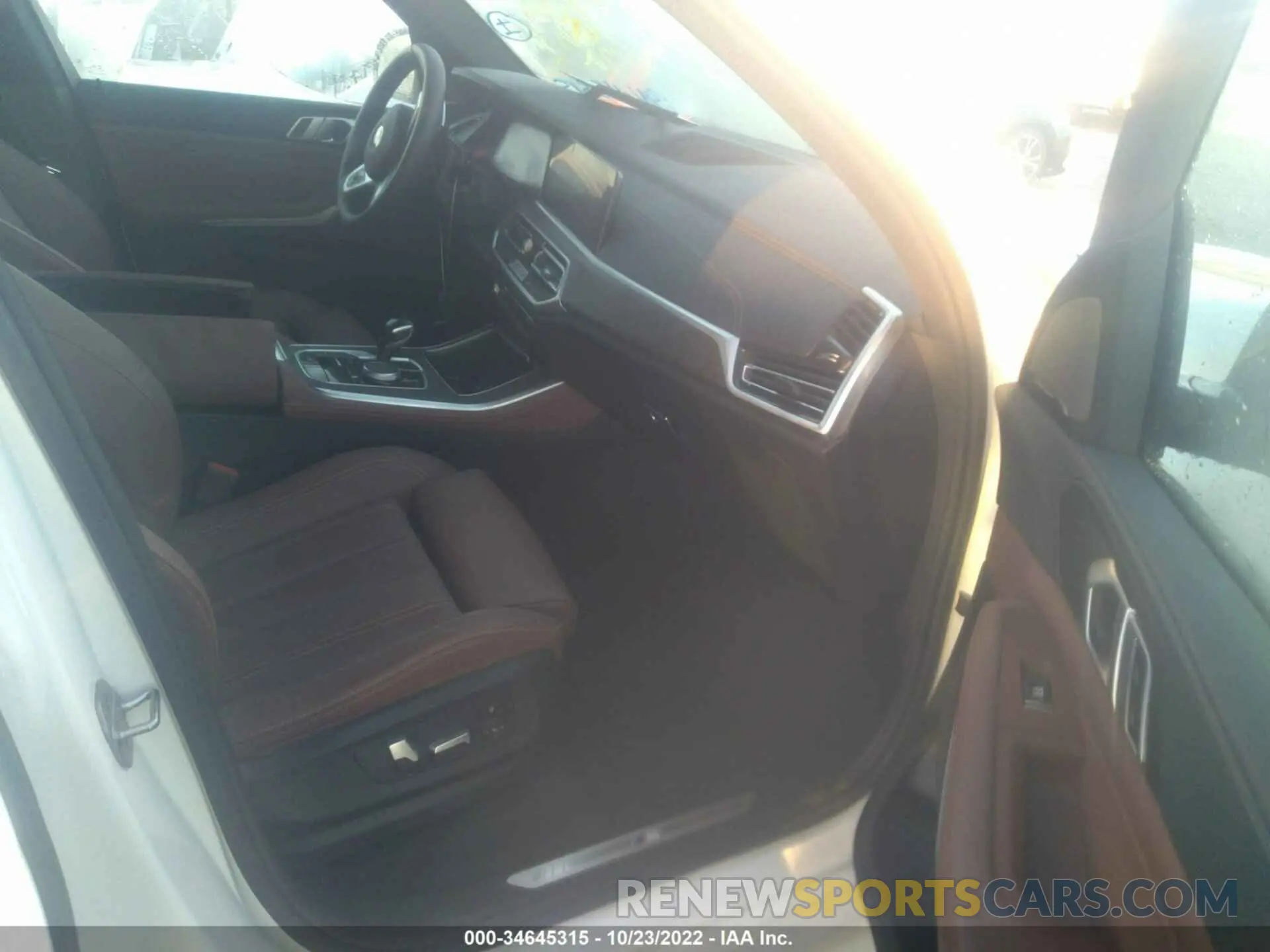 5 fotografías del automóvil dañado 5UXCR6C01M9E76553 BMW X5 2021