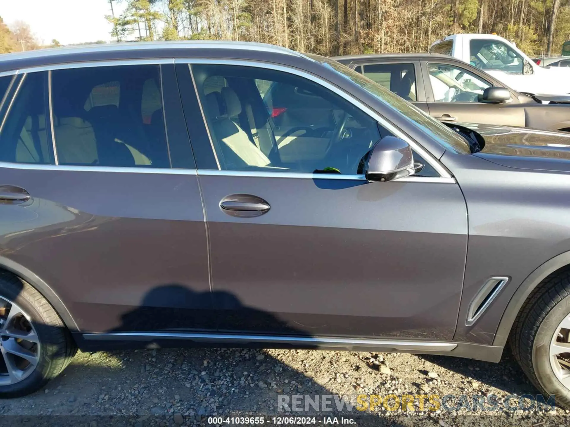 13 fotografías del automóvil dañado 5UXCR6C01M9F42180 BMW X5 2021