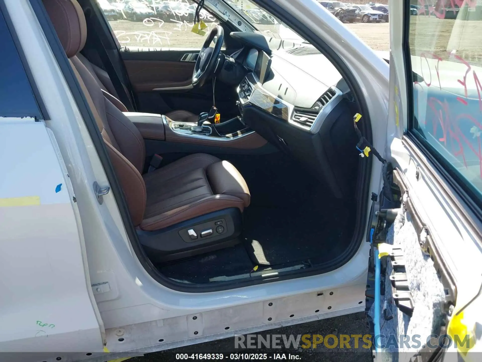 5 fotografías del automóvil dañado 5UXCR6C03M9F54928 BMW X5 2021