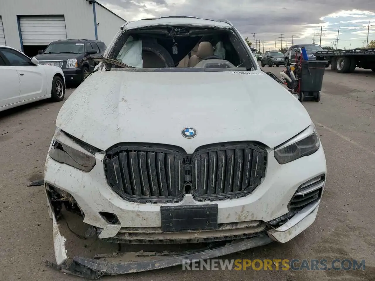 5 fotografías del automóvil dañado 5UXCR6C04M9E78751 BMW X5 2021