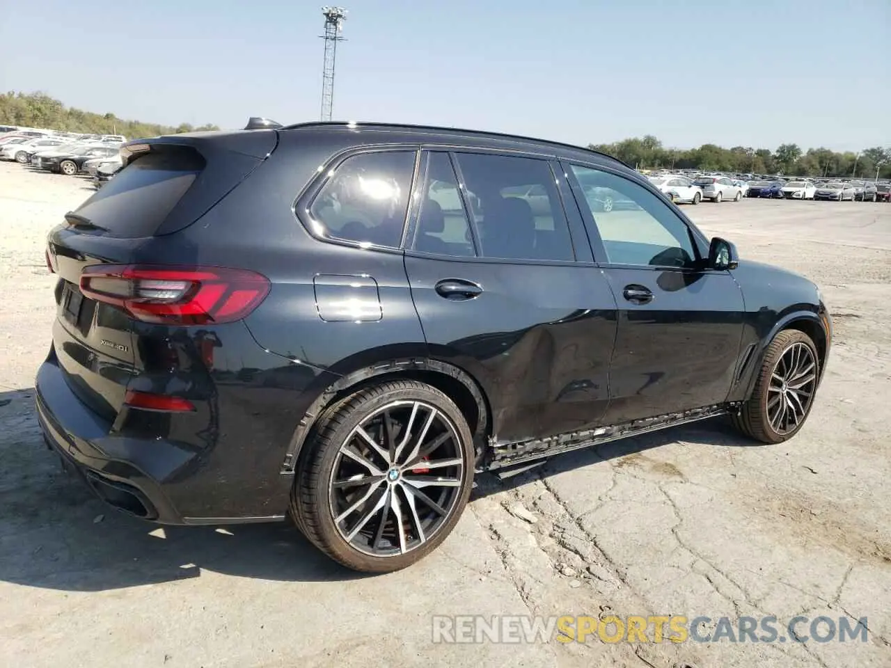 3 fotografías del automóvil dañado 5UXCR6C04M9G03215 BMW X5 2021