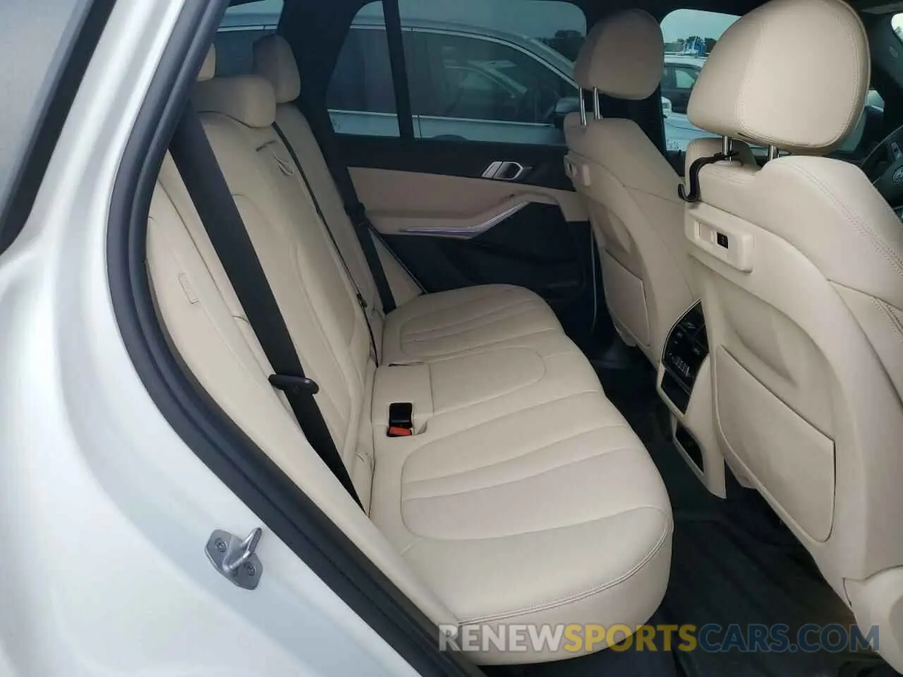 11 fotografías del automóvil dañado 5UXCR6C05M9F28976 BMW X5 2021