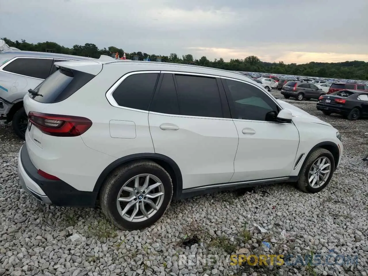 3 fotografías del automóvil dañado 5UXCR6C05M9F28976 BMW X5 2021