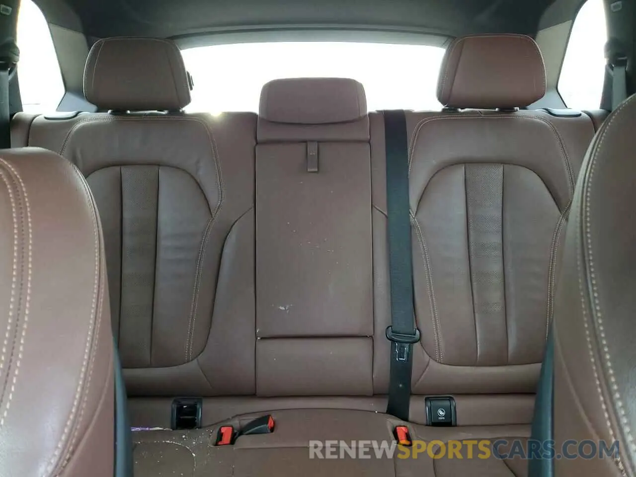 10 fotografías del automóvil dañado 5UXCR6C05M9F67664 BMW X5 2021