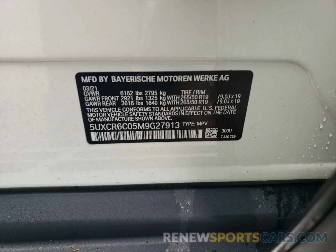 14 fotografías del automóvil dañado 5UXCR6C05M9G27913 BMW X5 2021