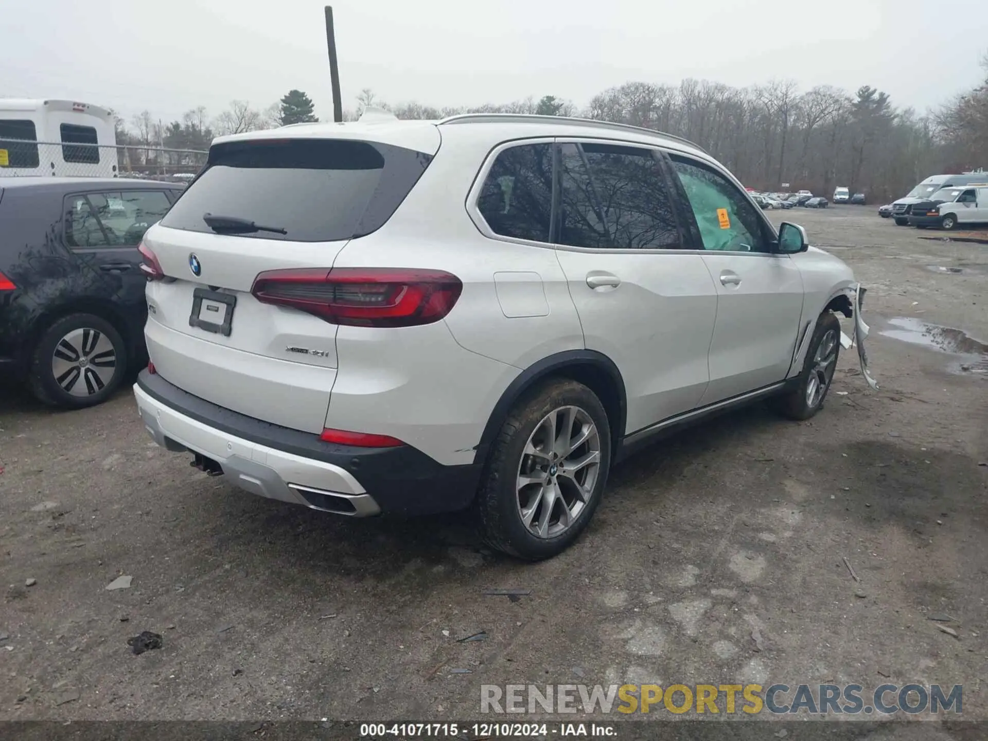 4 fotografías del automóvil dañado 5UXCR6C06M9F67348 BMW X5 2021