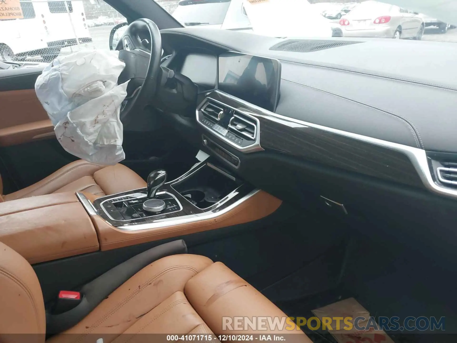 5 fotografías del automóvil dañado 5UXCR6C06M9F67348 BMW X5 2021