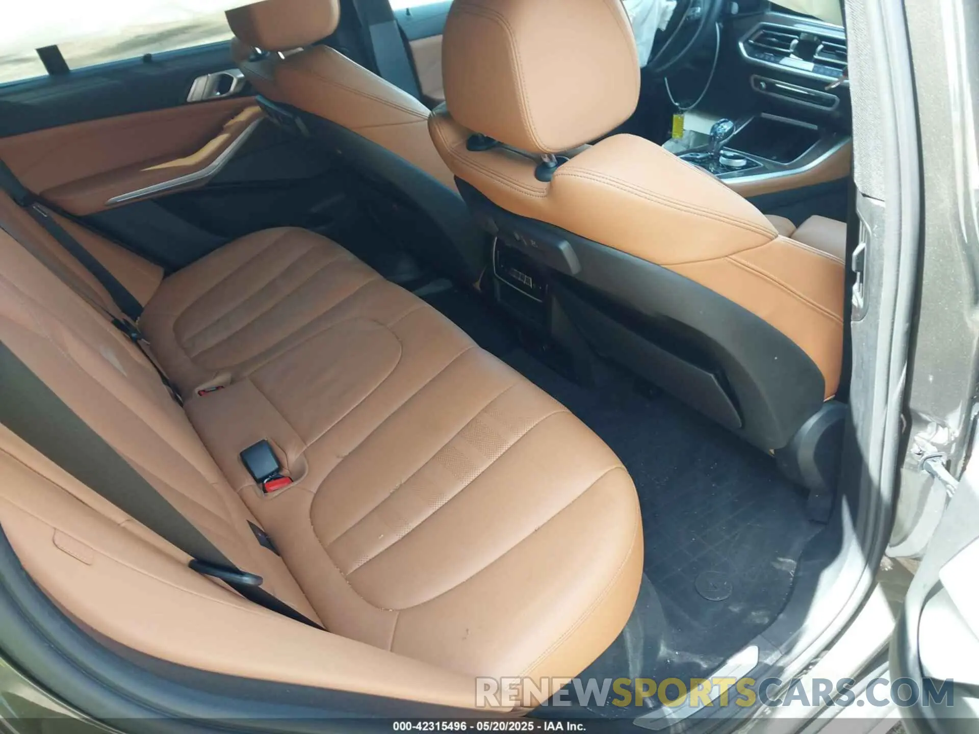 8 fotografías del automóvil dañado 5UXCR6C06M9G21960 BMW X5 2021
