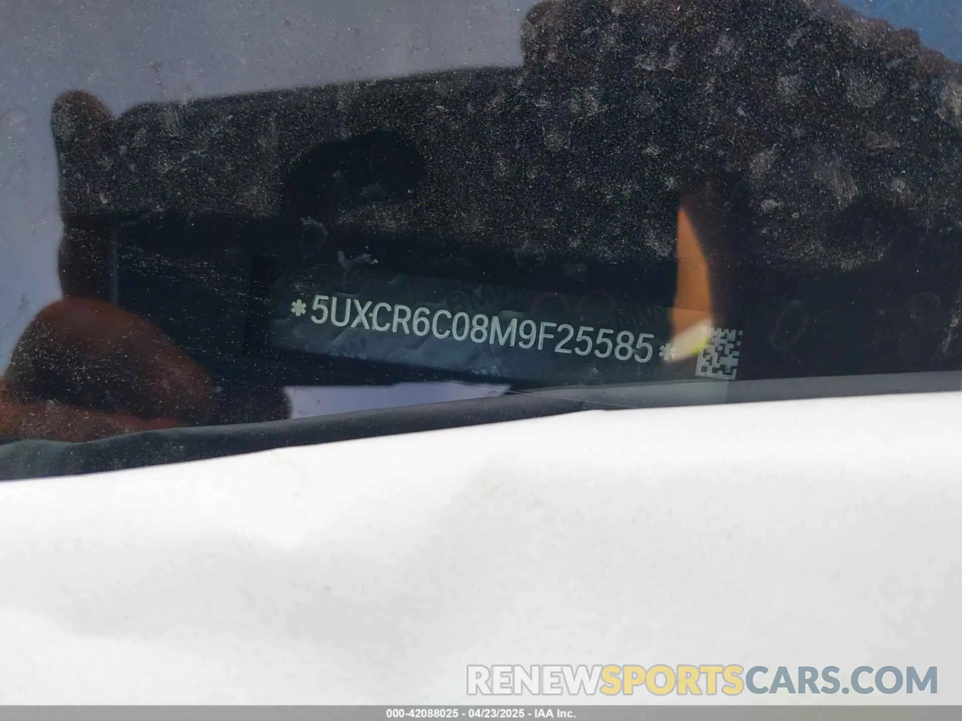 16 fotografías del automóvil dañado 5UXCR6C08M9F25585 BMW X5 2021