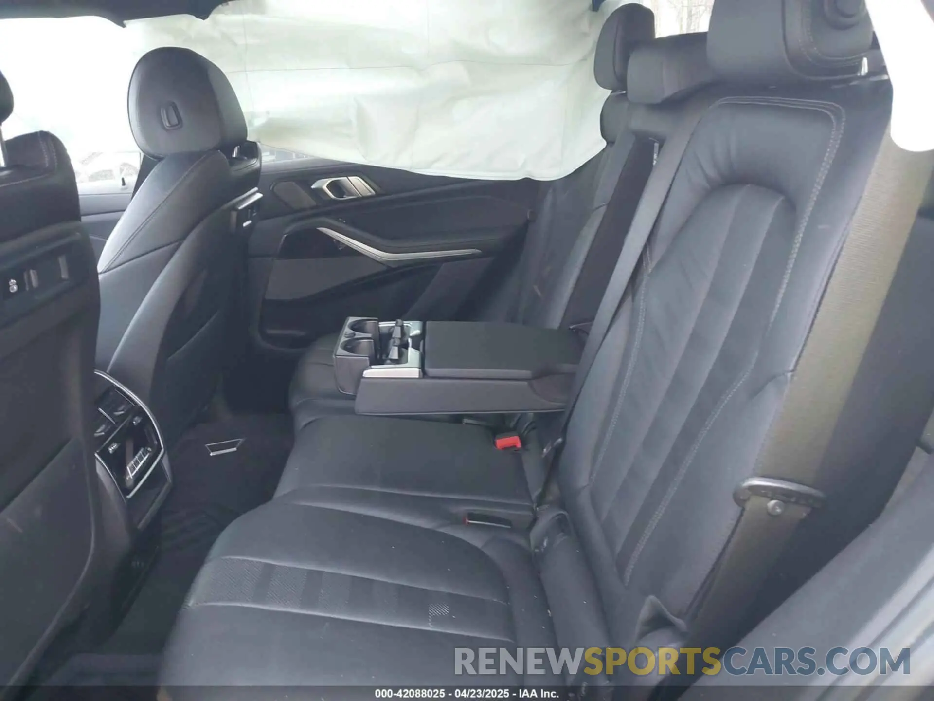 8 fotografías del automóvil dañado 5UXCR6C08M9F25585 BMW X5 2021