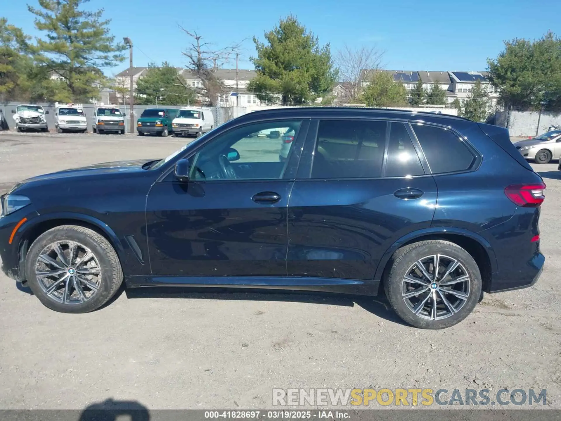 14 fotografías del automóvil dañado 5UXCR6C09M9F83785 BMW X5 2021