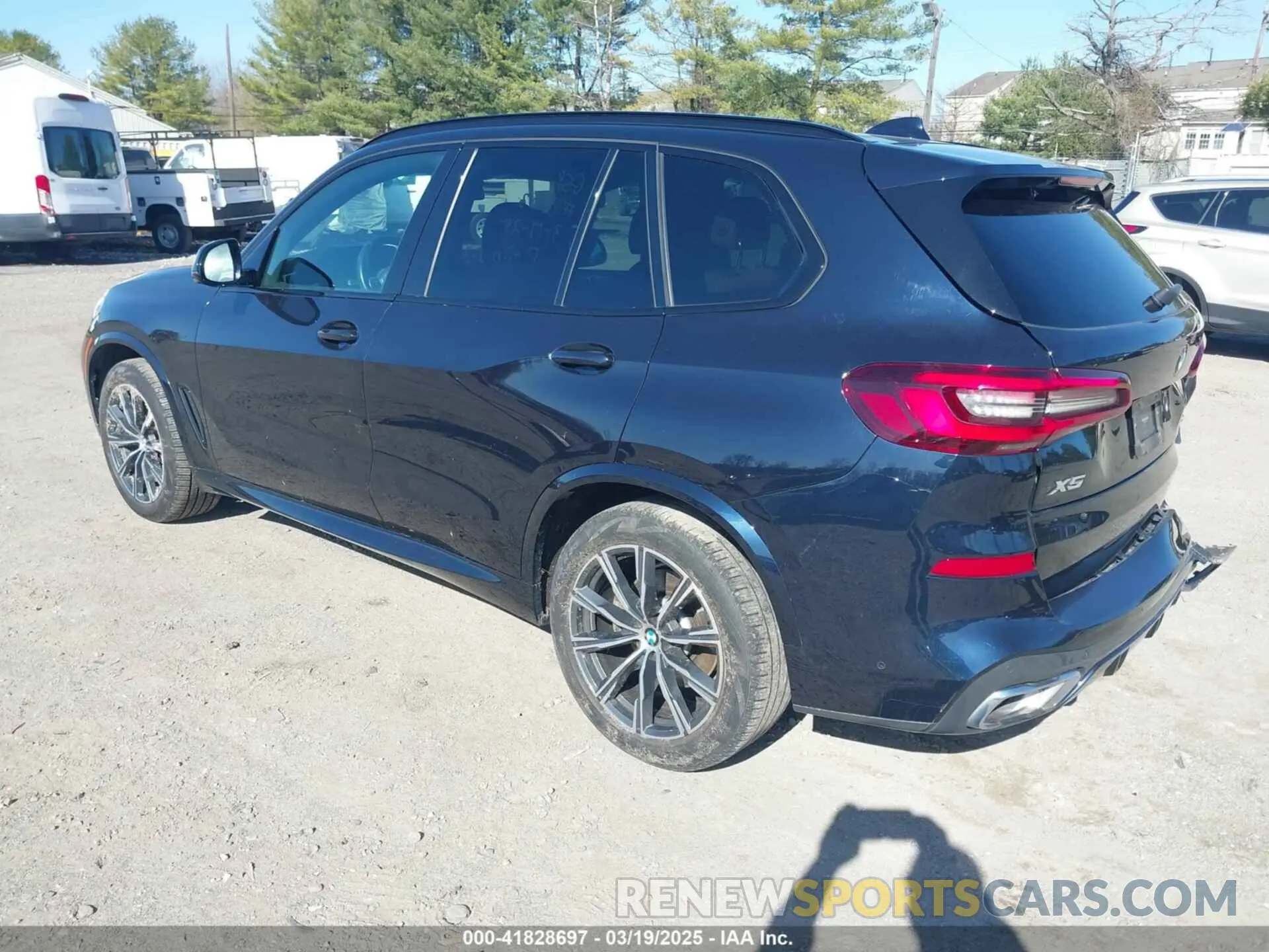 3 fotografías del automóvil dañado 5UXCR6C09M9F83785 BMW X5 2021