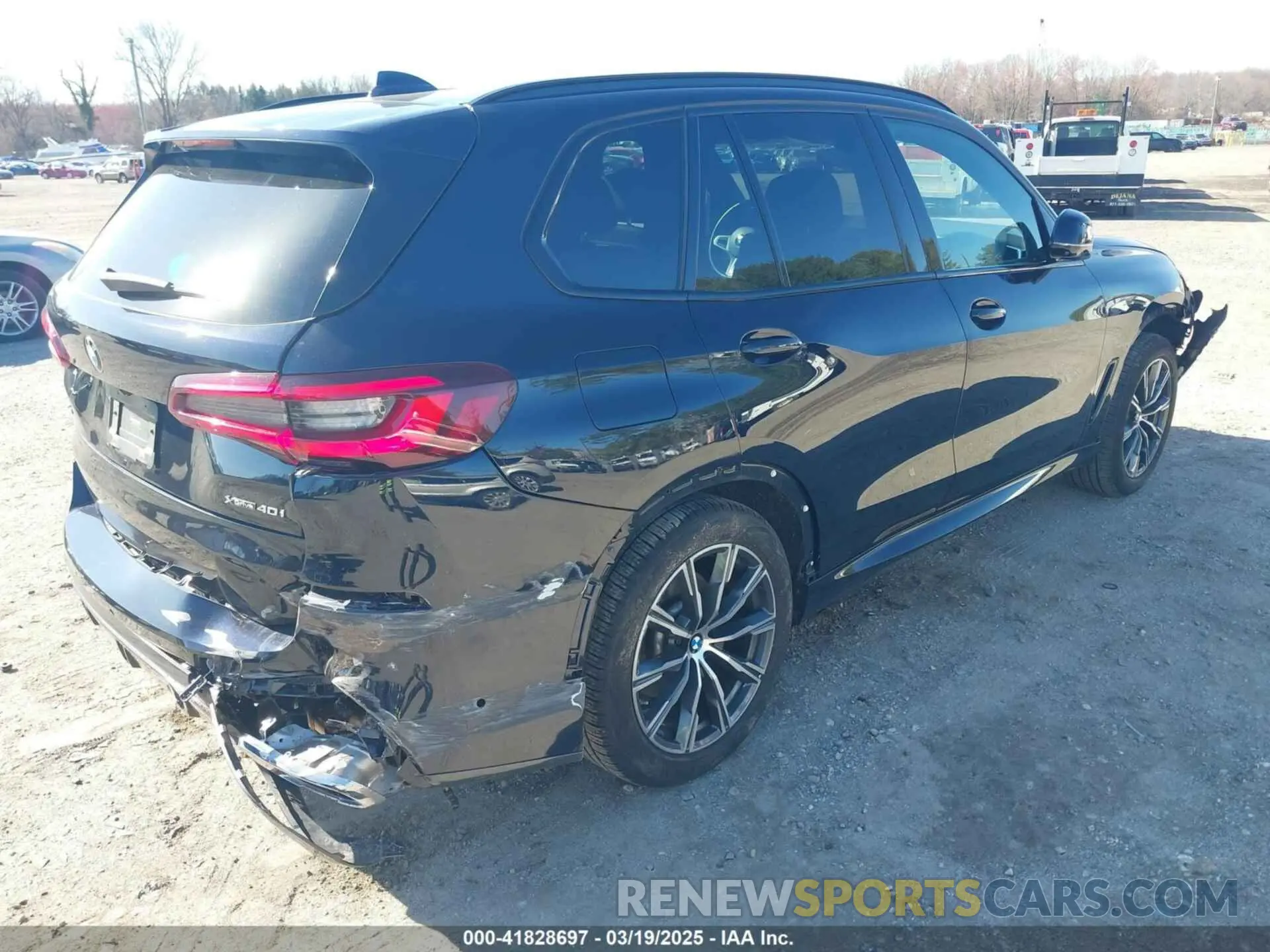 4 fotografías del automóvil dañado 5UXCR6C09M9F83785 BMW X5 2021