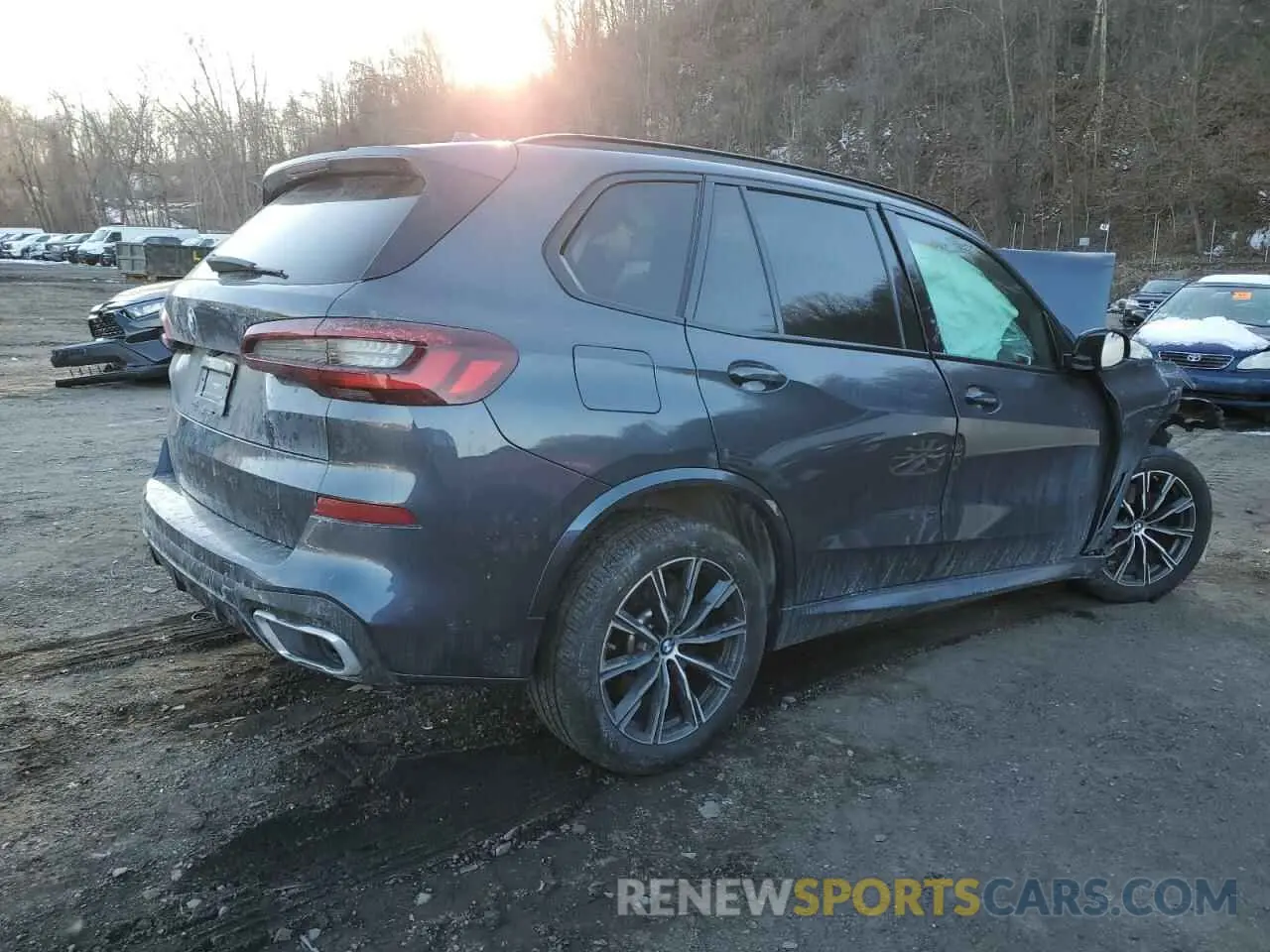 3 fotografías del automóvil dañado 5UXCR6C09M9H41736 BMW X5 2021