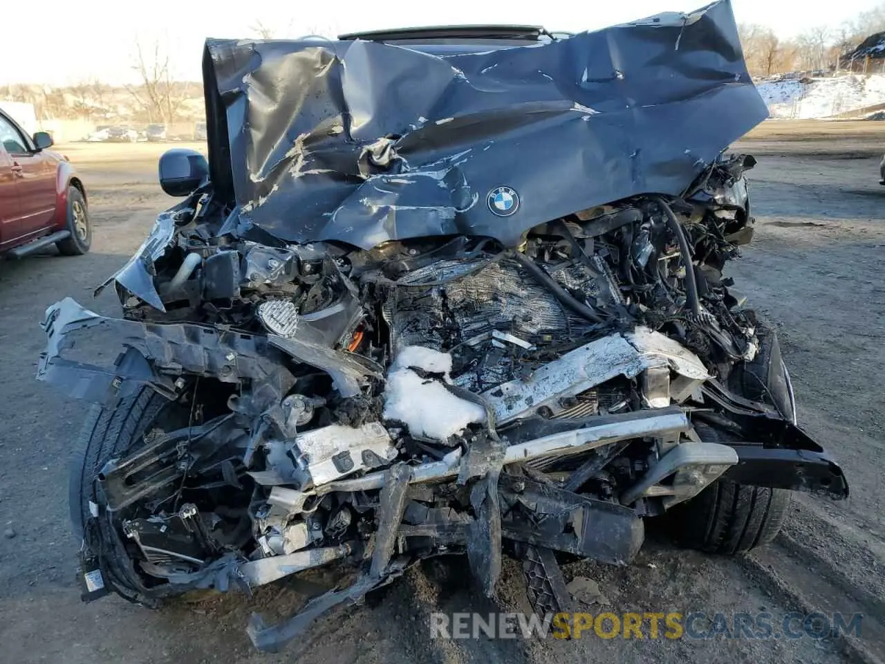 5 fotografías del automóvil dañado 5UXCR6C09M9H41736 BMW X5 2021