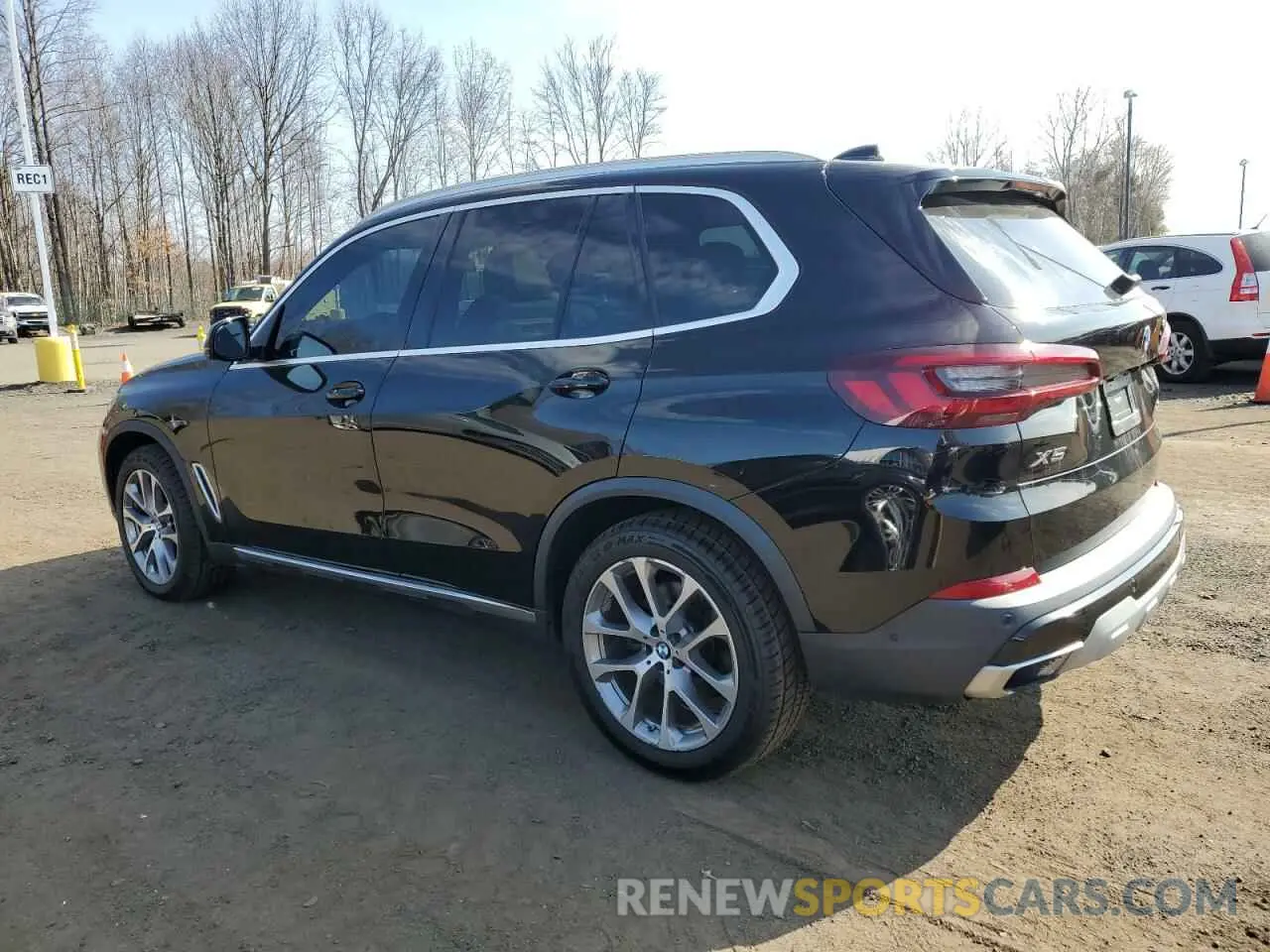 2 fotografías del automóvil dañado 5UXCR6C0XM9F44249 BMW X5 2021