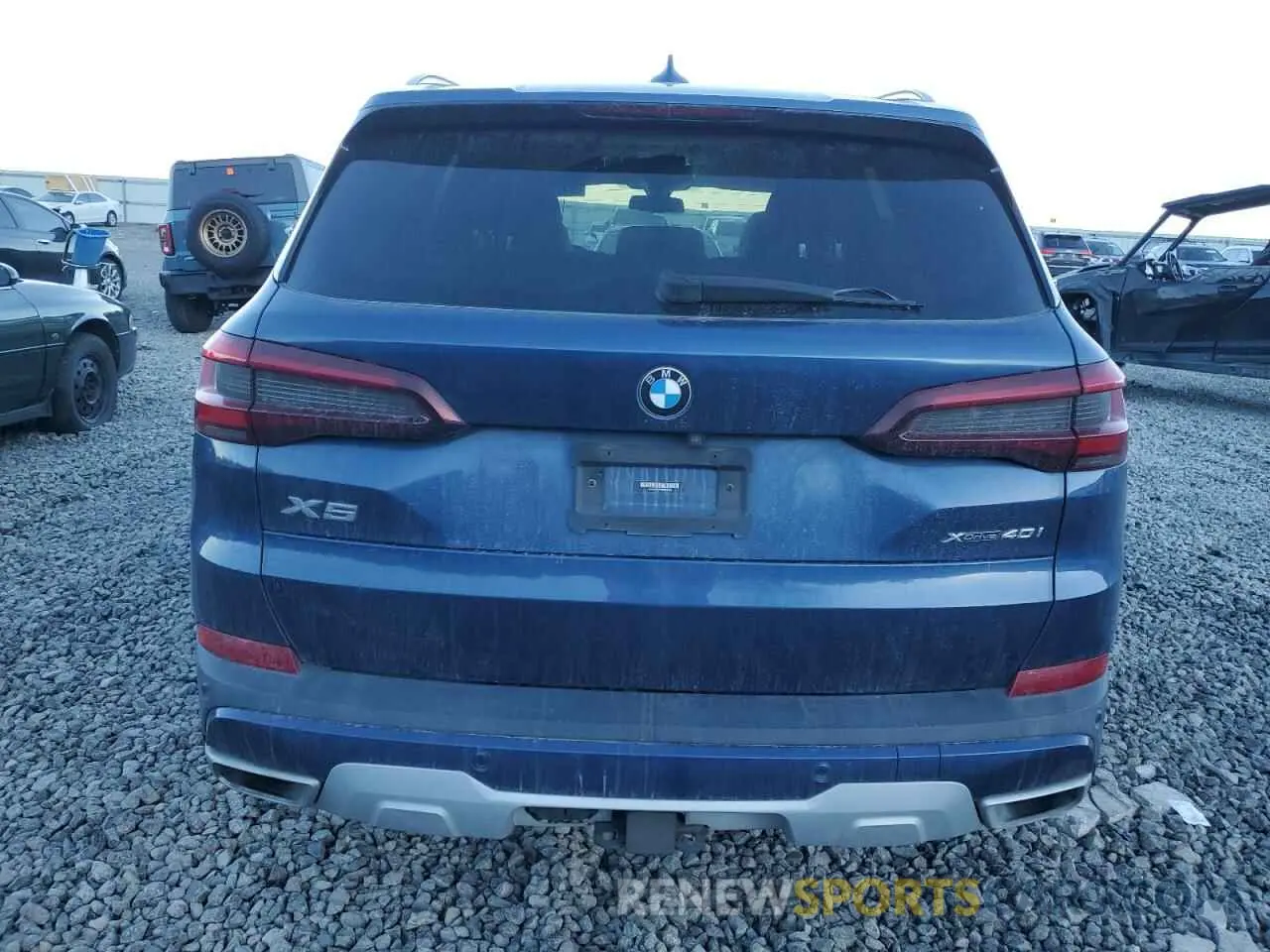 6 fotografías del automóvil dañado 5UXCR6C0XM9H18420 BMW X5 2021