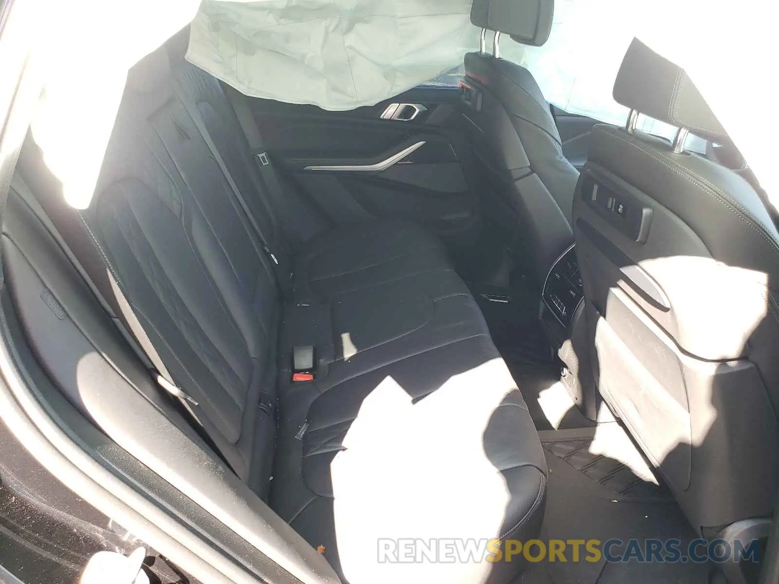 6 fotografías del automóvil dañado 5UXJU4C04M9F66175 BMW X5 2021