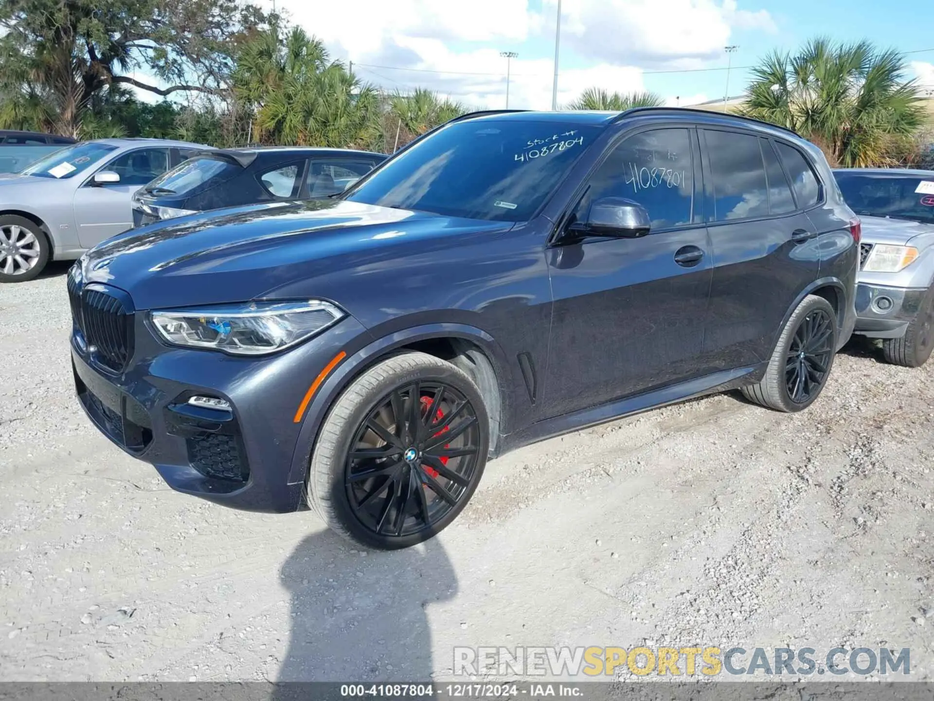 2 fotografías del automóvil dañado 5UXJU4C09M9E88301 BMW X5 2021