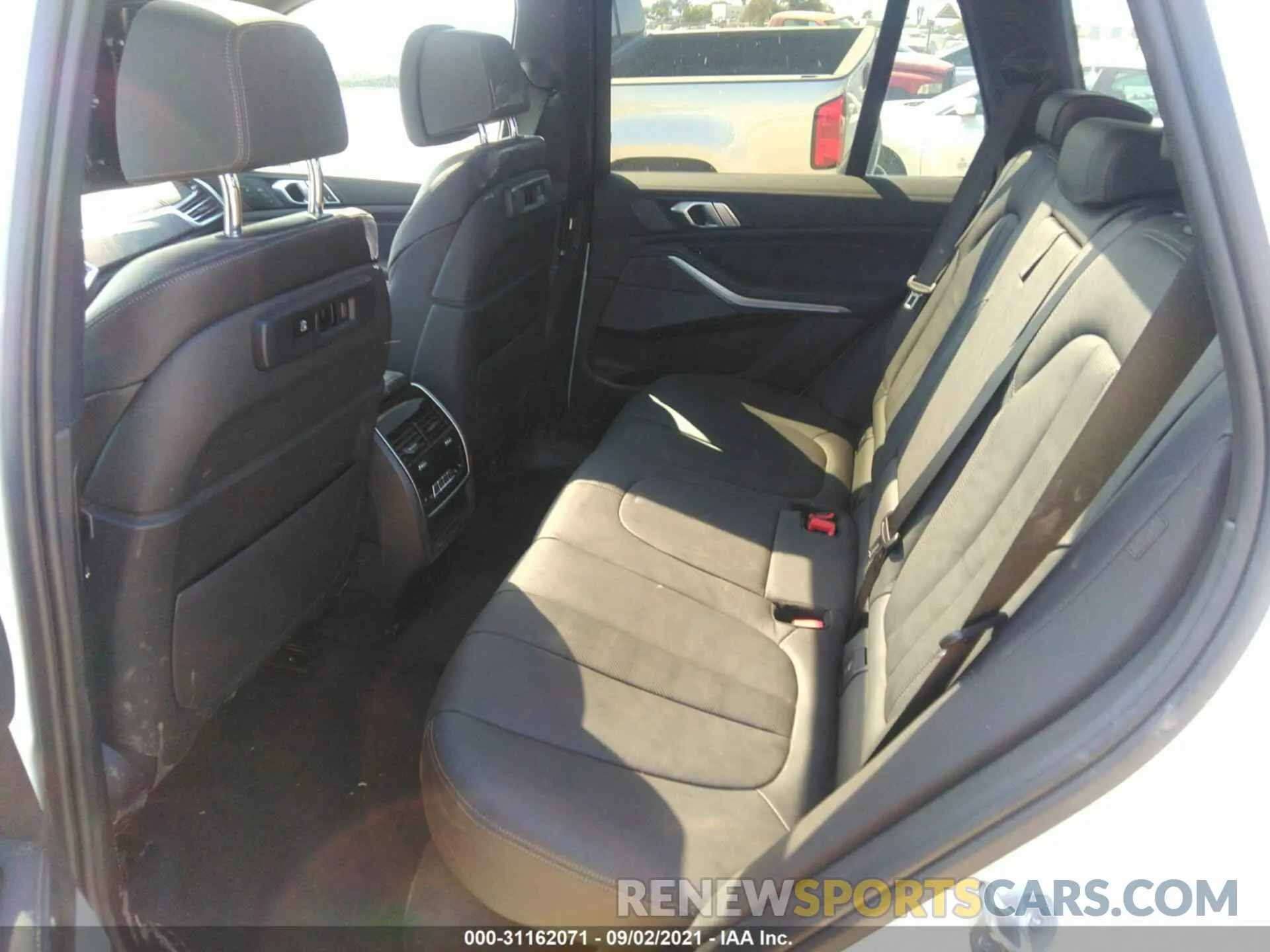 8 fotografías del automóvil dañado 5UXTA6C03M9D83914 BMW X5 2021