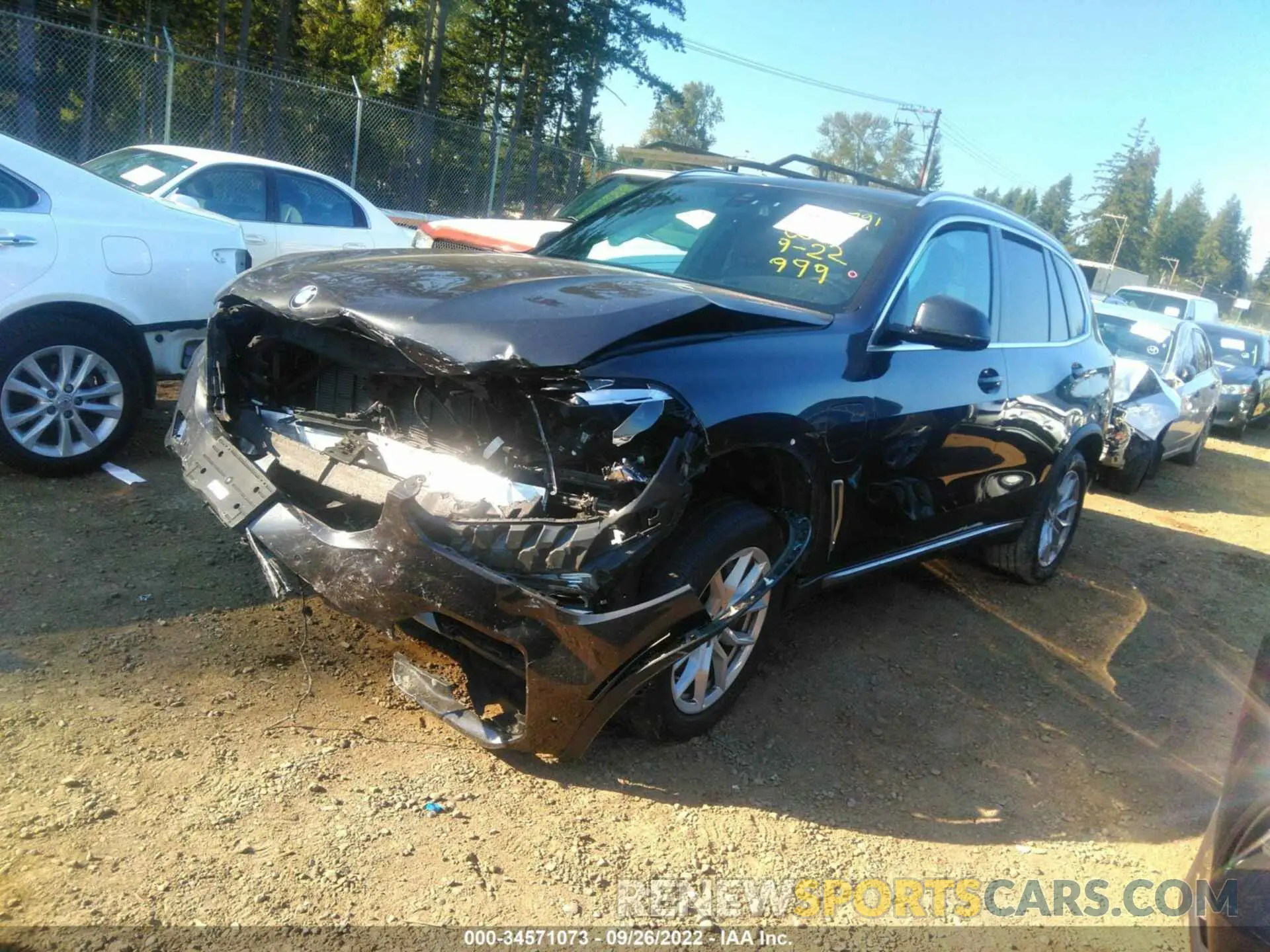 2 fotografías del automóvil dañado 5UXTA6C04M9E26981 BMW X5 2021