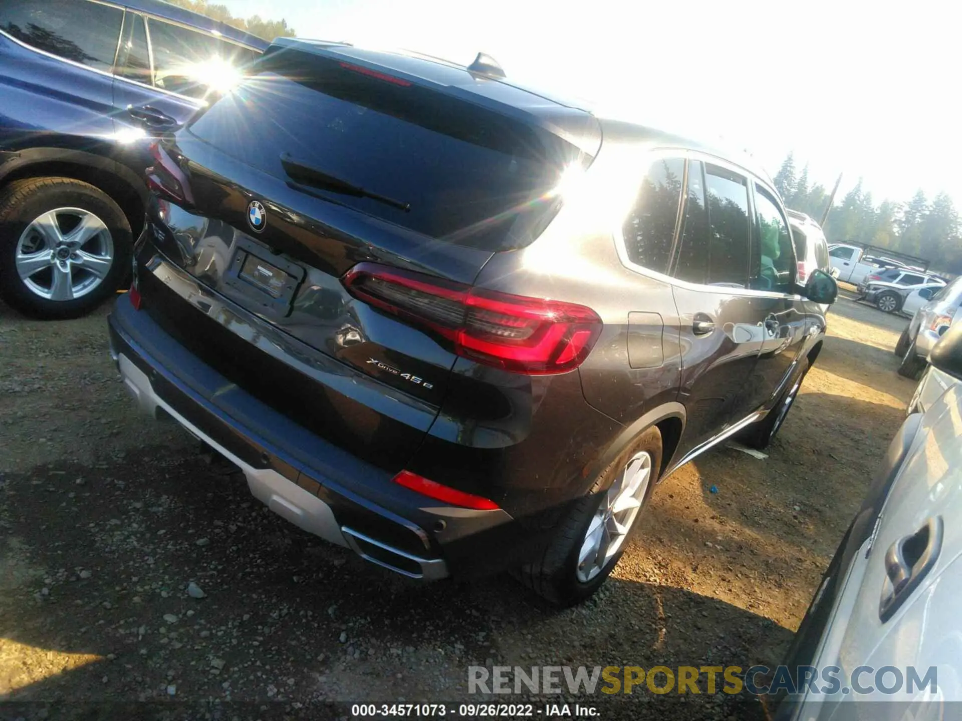 4 fotografías del automóvil dañado 5UXTA6C04M9E26981 BMW X5 2021