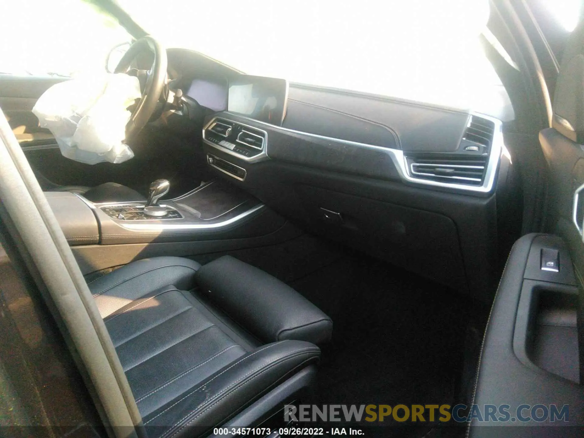 5 fotografías del automóvil dañado 5UXTA6C04M9E26981 BMW X5 2021