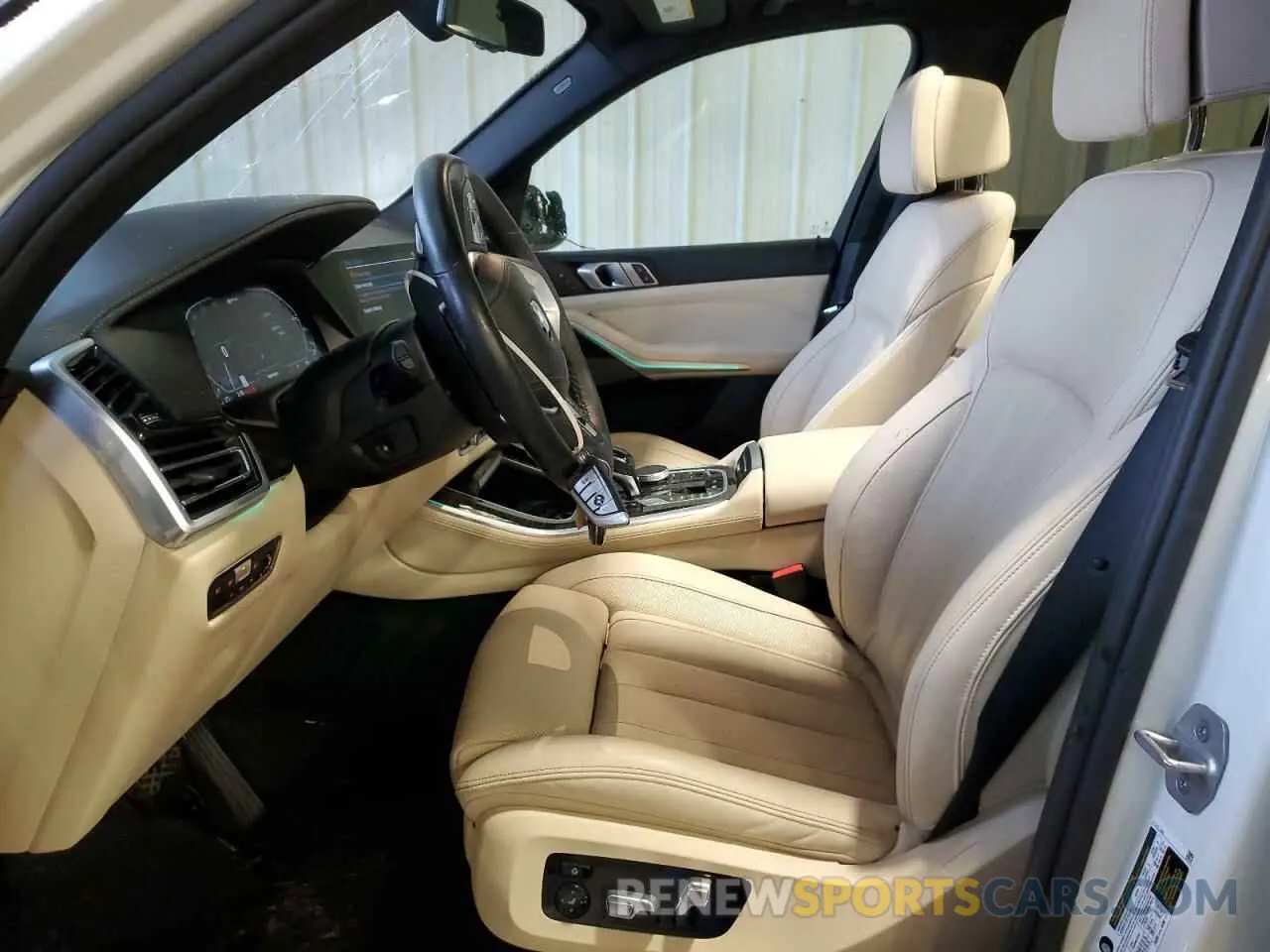 7 fotografías del automóvil dañado 5UXTA6C05M9E64378 BMW X5 2021